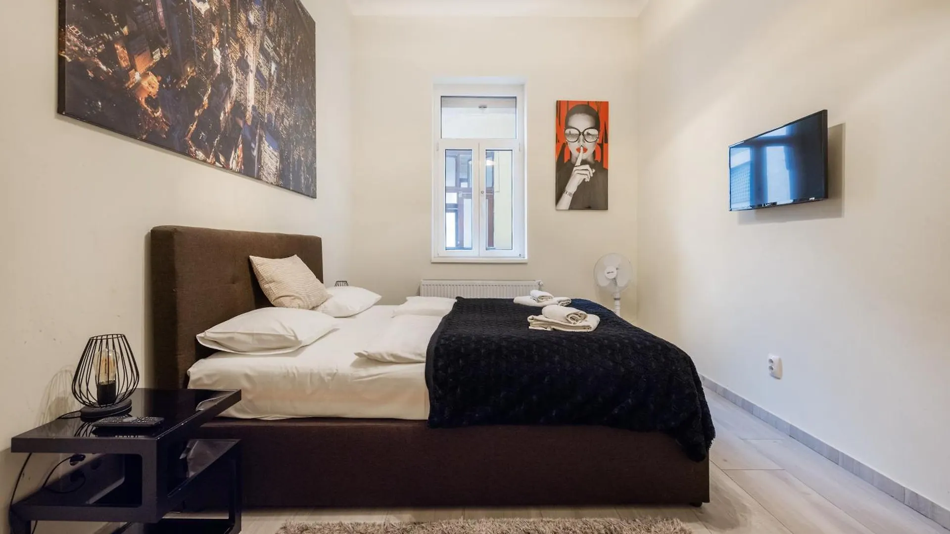 Your 3-Bdrm Apartment At Szimpla Kert Budapest Magyarország