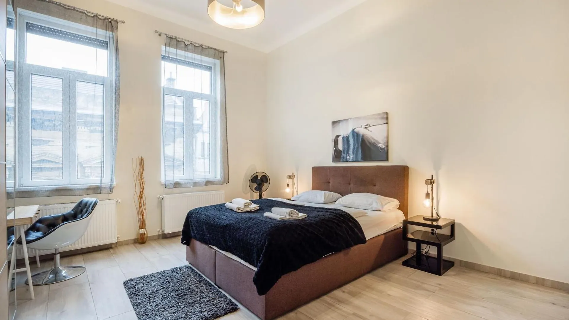 Your 3-Bdrm Apartment At Szimpla Kert Budapest